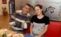 Foto de la galería: Noche de sábado en Oleg