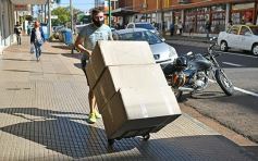 Foto de la galería: Los amigos de Posadas, relajados en agosto