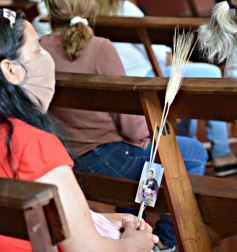 Foto de la galería: La pandemia no impidió el emocionado homenaje a San Cayetano en su día