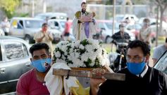 Foto de la galería: La pandemia no impidió el emocionado homenaje a San Cayetano en su día