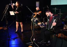 Foto de la galería: Tercer festival solidario y online del ciclo Espacios Culturales, en Itaembé Miní