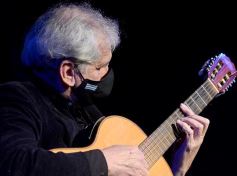 Foto de la galería: Tercer festival solidario y online del ciclo Espacios Culturales, en Itaembé Miní