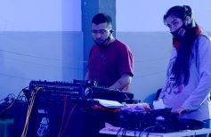 Foto de la galería: Tercer festival solidario y online del ciclo Espacios Culturales, en Itaembé Miní