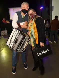 Foto de la galería: Tercer festival solidario y online del ciclo Espacios Culturales, en Itaembé Miní