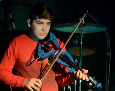 Foto de la galería: Tercer festival solidario y online del ciclo Espacios Culturales, en Itaembé Miní