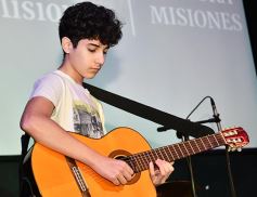 Foto de la galería: Tercer festival solidario y online del ciclo Espacios Culturales, en Itaembé Miní