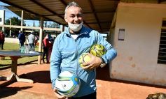 Foto de la galería: ACEFA agasajó a los niños en su día con golosinas y juguetes