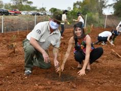 Foto de la galería: Carlos E. Enriquez S.A celebró el Día del Árbol plantando ejemplares en la Reserva Campo San Juan
