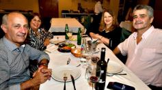 Foto de la galería: Noche de sábado en el coqueto restaurante El Rancho