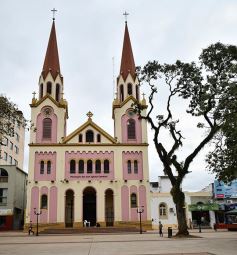 Foto de la galería: Posadas de punta a punta: desde la capilla San Ramón hasta el microcentro