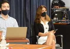 Foto de la galería: Los ministros Pérez y Kreimer pasaron por la Comisión de Presupuesto de la Cámara