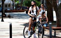 Foto de la galería: Un Black Friday con paisaje diferente, pero con la misma esencia en Posadas