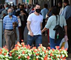 Foto de la galería: Un Black Friday con paisaje diferente, pero con la misma esencia en Posadas