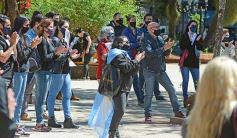 Foto de la galería: Agencias de turismo visibilizaron la crisis del sector con una protesta