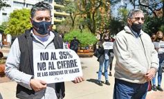 Foto de la galería: Agencias de turismo visibilizaron la crisis del sector con una protesta