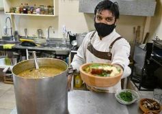 Foto de la galería: Posadas y su gente: un mural espectacular y el rico yopará para recibir a octubre