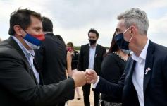 Foto de la galería: Misiones y Nación firmaron un convenio para adquirir equipamiento destinado al Puerto de Posadas