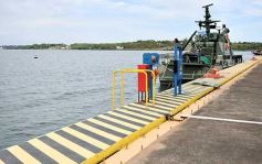 Foto de la galería: Misiones y Nación firmaron un convenio para adquirir equipamiento destinado al Puerto de Posadas