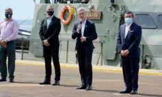 Foto de la galería: Misiones y Nación firmaron un convenio para adquirir equipamiento destinado al Puerto de Posadas