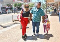 Foto de la galería: Caminata por Posadas en medio del calor y la buena onda de los amigos