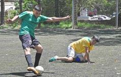 Foto de la galería: Trabajadores de El Territorio mostraron su destreza para el fútbol en una jornada de confraternidad