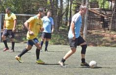 Foto de la galería: Trabajadores de El Territorio mostraron su destreza para el fútbol en una jornada de confraternidad