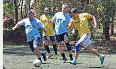Foto de la galería: Trabajadores de El Territorio mostraron su destreza para el fútbol en una jornada de confraternidad