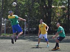 Foto de la galería: Trabajadores de El Territorio mostraron su destreza para el fútbol en una jornada de confraternidad