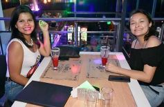 Foto de la galería: Oleg, atención de excelencia, menú exquisito y música especialmente elegida