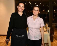 Foto de la galería: Noche de sábado en el complejo gastronómico Mendieta