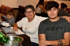 Foto de la galería: Noche de sábado en el complejo gastronómico Mendieta