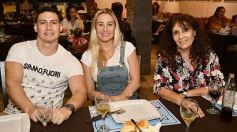 Foto de la galería: Noche de sábado en el complejo gastronómico Mendieta