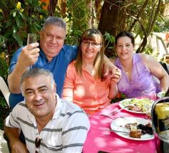 Foto de la galería: Cumple del amigo Arnaldo Santa Cruz