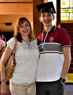 Foto de la galería: Colación de los chicos del Roque González: Felicitaciones egresados!!!