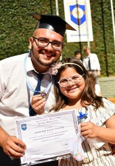 Foto de la galería: Colación de los chicos del Roque González: Felicitaciones egresados!!!