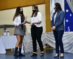 Foto de la galería: Colación de los chicos del Roque González: Felicitaciones egresados!!!