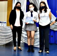 Foto de la galería: Colación de los chicos del Roque González: Felicitaciones egresados!!!