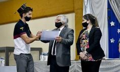 Foto de la galería: Colación de los chicos del Roque González: Felicitaciones egresados!!!