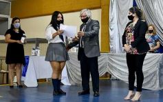 Foto de la galería: Colación de los chicos del Roque González: Felicitaciones egresados!!!