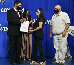 Foto de la galería: Colación de los chicos del Roque González: Felicitaciones egresados!!!