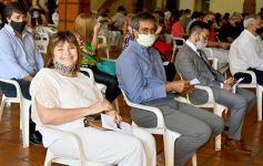 Foto de la galería: Colación de los chicos del Roque González: Felicitaciones egresados!!!