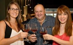 Foto de la galería: Degustación por el Día del Vino Argentino