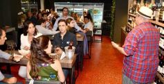 Foto de la galería: Degustación por el Día del Vino Argentino