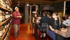 Foto de la galería: Degustación por el Día del Vino Argentino