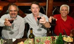 Foto de la galería: Los ex soldados de la clase 62 se reunieron en Posadas en un ritual anual donde celebran la amistad