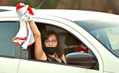 Foto de la galería: Hinchas de River recordaron la victoria ante Boca en Madrid con una caravana en Posadas