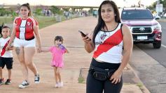 Foto de la galería: Hinchas de River recordaron la victoria ante Boca en Madrid con una caravana en Posadas