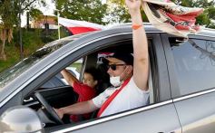 Foto de la galería: Hinchas de River recordaron la victoria ante Boca en Madrid con una caravana en Posadas
