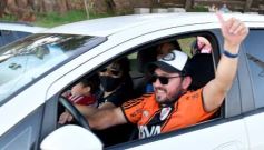 Foto de la galería: Hinchas de River recordaron la victoria ante Boca en Madrid con una caravana en Posadas