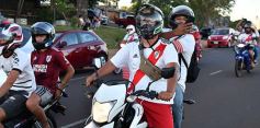 Foto de la galería: Hinchas de River recordaron la victoria ante Boca en Madrid con una caravana en Posadas